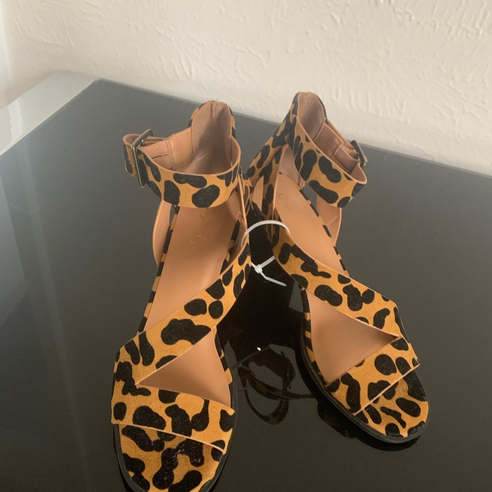 Brand new Leopard Print block heel  Ankle Strap Sandals - Women